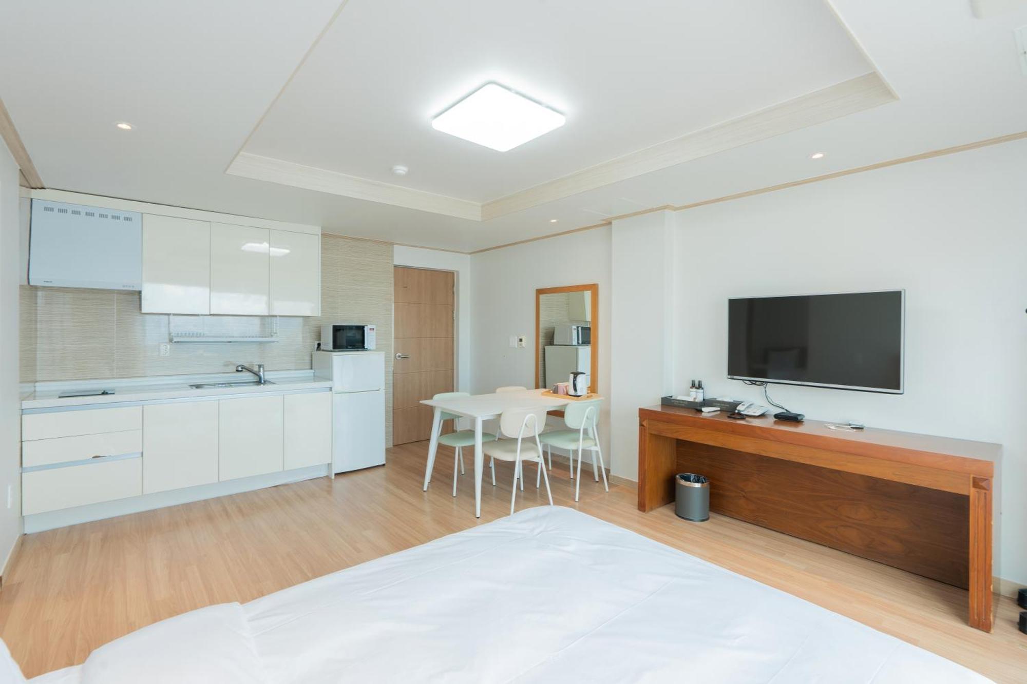 Ocean Palade Hotel Jeju Dış mekan fotoğraf
